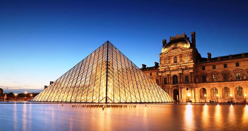 Louvre museum.jpg